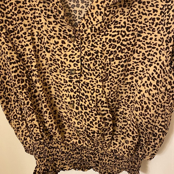 Nordstrom BP leopard blouse - Picture 4 of 4